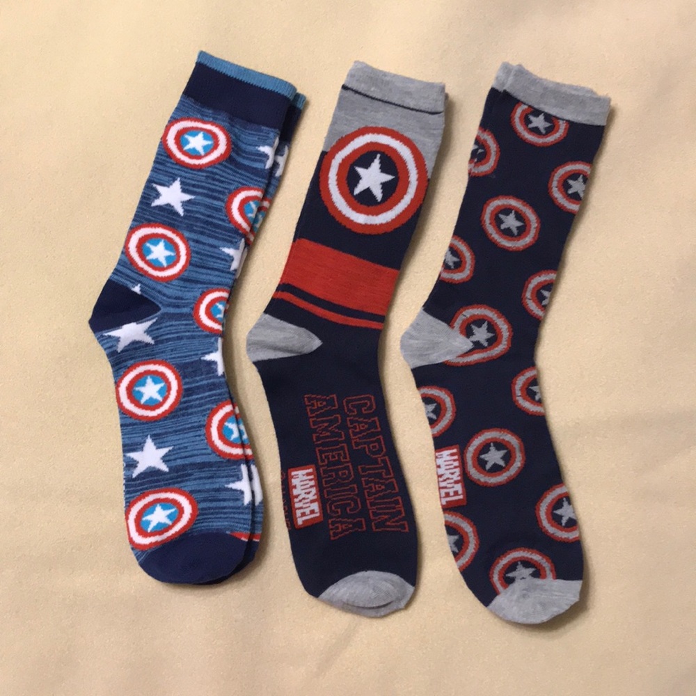 3 pairs of Marvel Captain America socks size 6-12